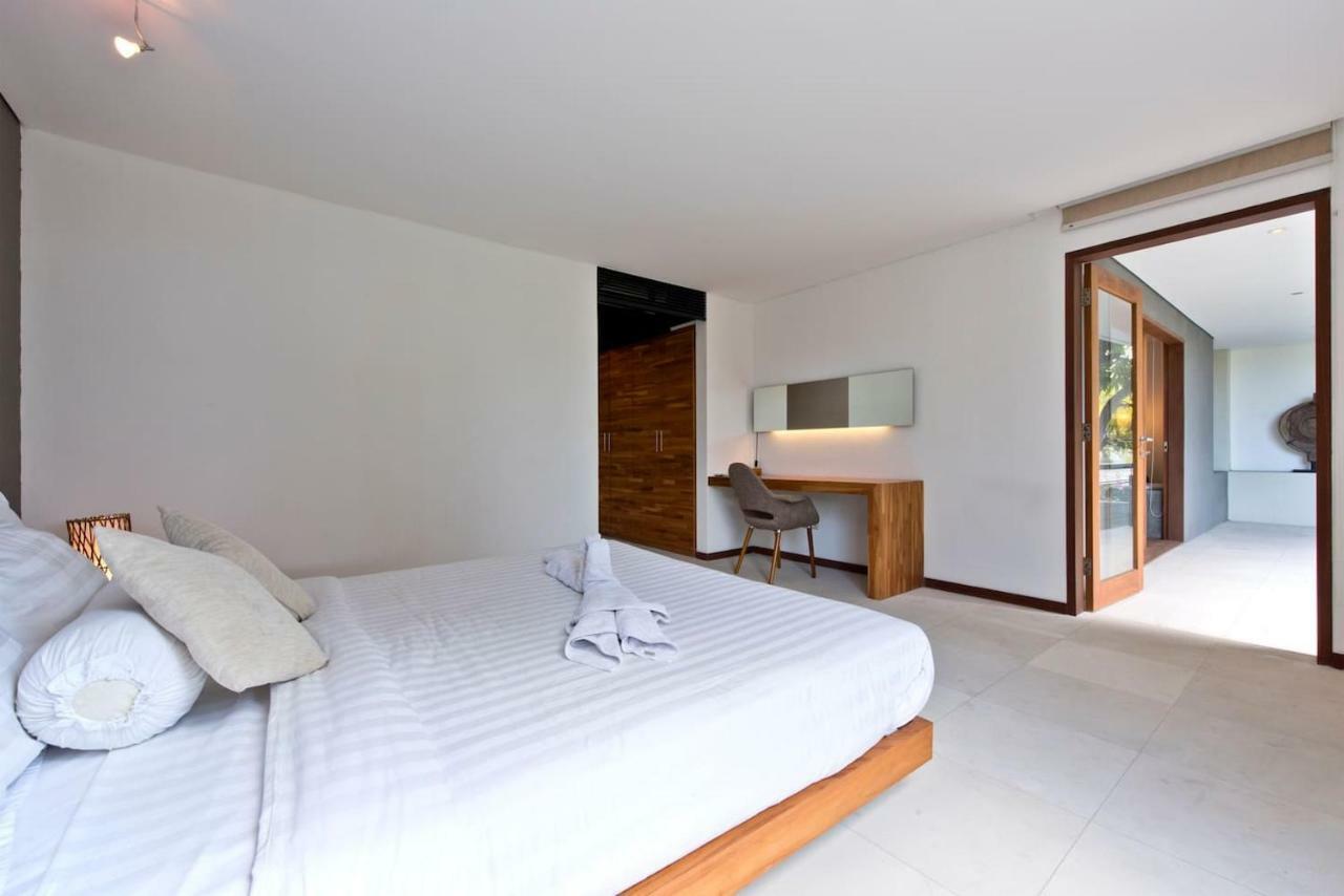 Villa Olympia Seminyak Extérieur photo